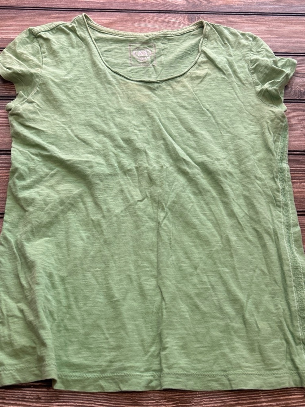 Merona Light Green Scoop Neck Tee with Crest Print